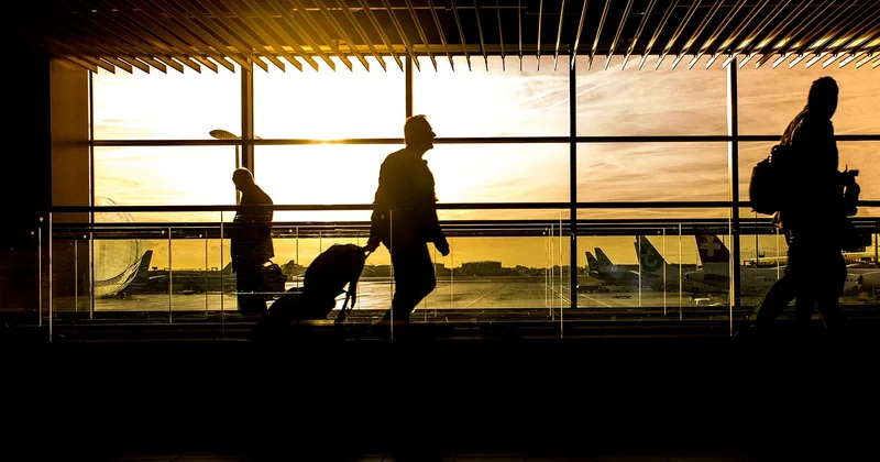 Les arnaques qui commencent avant même l'aéroport