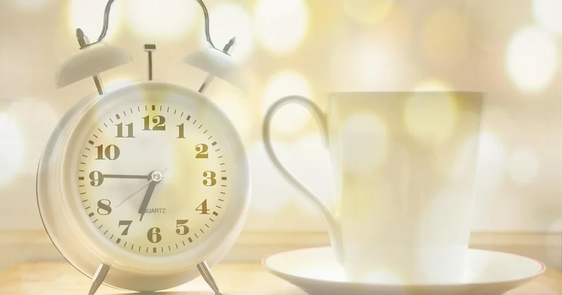 Le mardi à 5h du matin : la vraie histoire derrière cette astuce